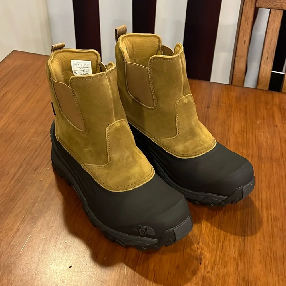 The North Face Chilkat IV Pull On Boots Snow Winter Waterproof Brown Mens Size 9